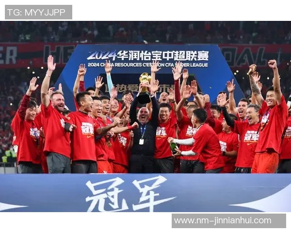 四大足球明星激战正酣 他们的精彩表现和成就如何影响现代足球发展